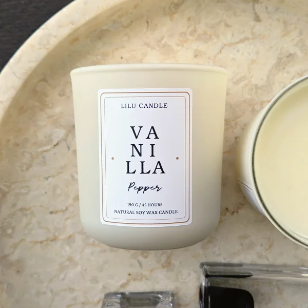 Ręcznie robiona świeca sojowa Vanilla Pepper